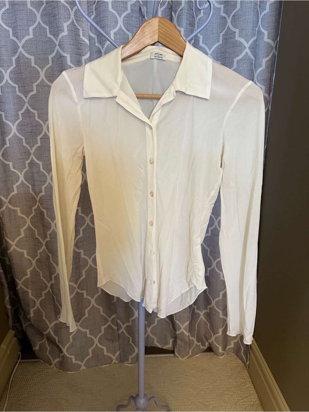 Wilfred Cream Button-Down Long Sleeve Shirt